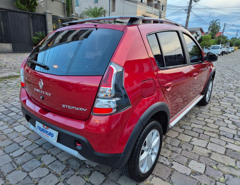 SANDERO 1.6 STEPWAY 8V FLEX 4P MANUAL - 2014 - CAXIAS DO SUL