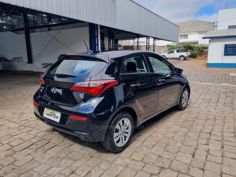 HB20 1.0 COMFORT 12V FLEX 4P MANUAL - 2019 - VACARIA