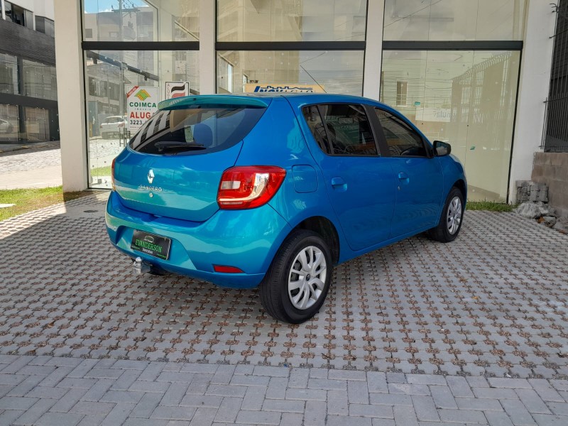 SANDERO 1.0 EXPRESSION 16V FLEX 4P MANUAL - 2015 - CAXIAS DO SUL