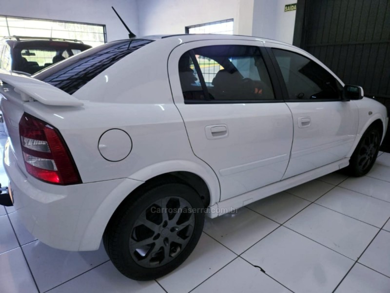 ASTRA 2.0 MPFI ADVANTAGE 8V FLEX 4P MANUAL - 2011 - CAMPO BOM