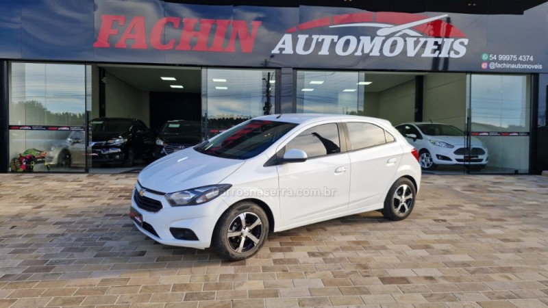 ONIX 1.4 MPFI LT 8V FLEX 4P MANUAL - 2019 - VACARIA