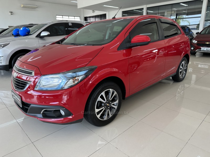 ONIX 1.4 MPFI LTZ 8V FLEX 4P MANUAL - 2014 - CHARQUEADAS
