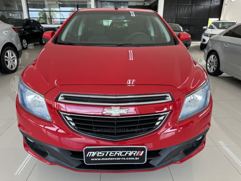 ONIX 1.4 MPFI LTZ 8V FLEX 4P MANUAL - 2014 - CHARQUEADAS