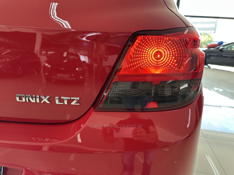 ONIX 1.4 MPFI LTZ 8V FLEX 4P MANUAL - 2014 - CHARQUEADAS