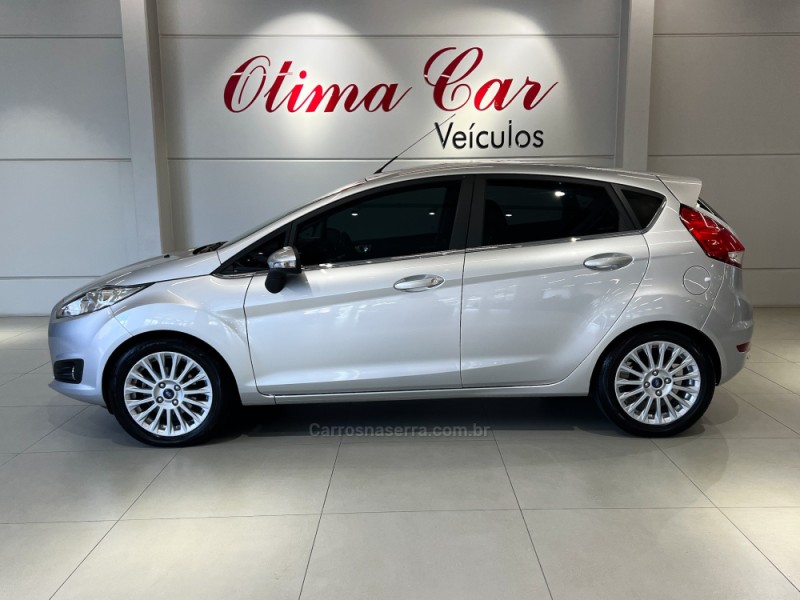 FIESTA 1.6 TITANIUM HATCH 16V FLEX 4P AUTOMÁTICO - 2015 - FLORES DA CUNHA