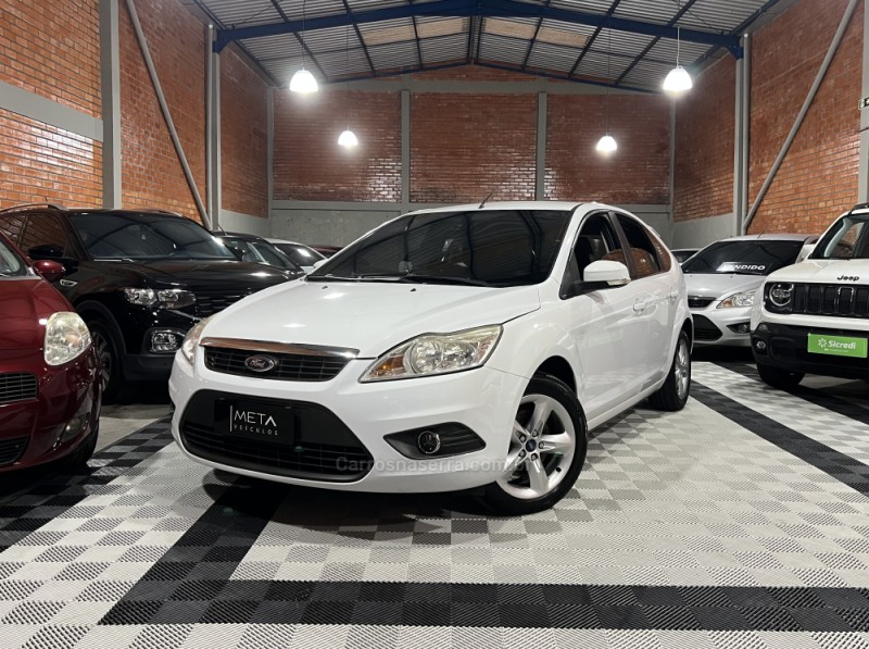 FOCUS 2.0 HC 16V FLEX 4P MANUAL