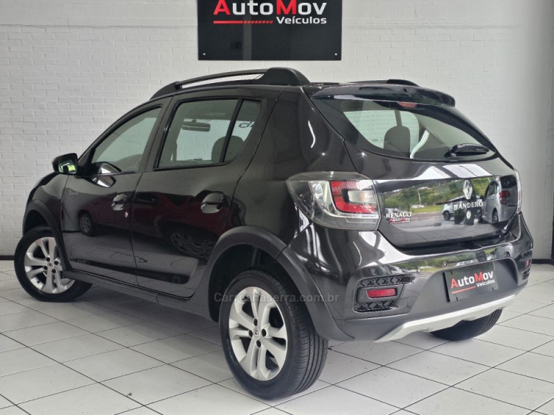 SANDERO 1.6 STEPWAY RIP CURL 8V FLEX 4P MANUAL - 2016 - CAXIAS DO SUL