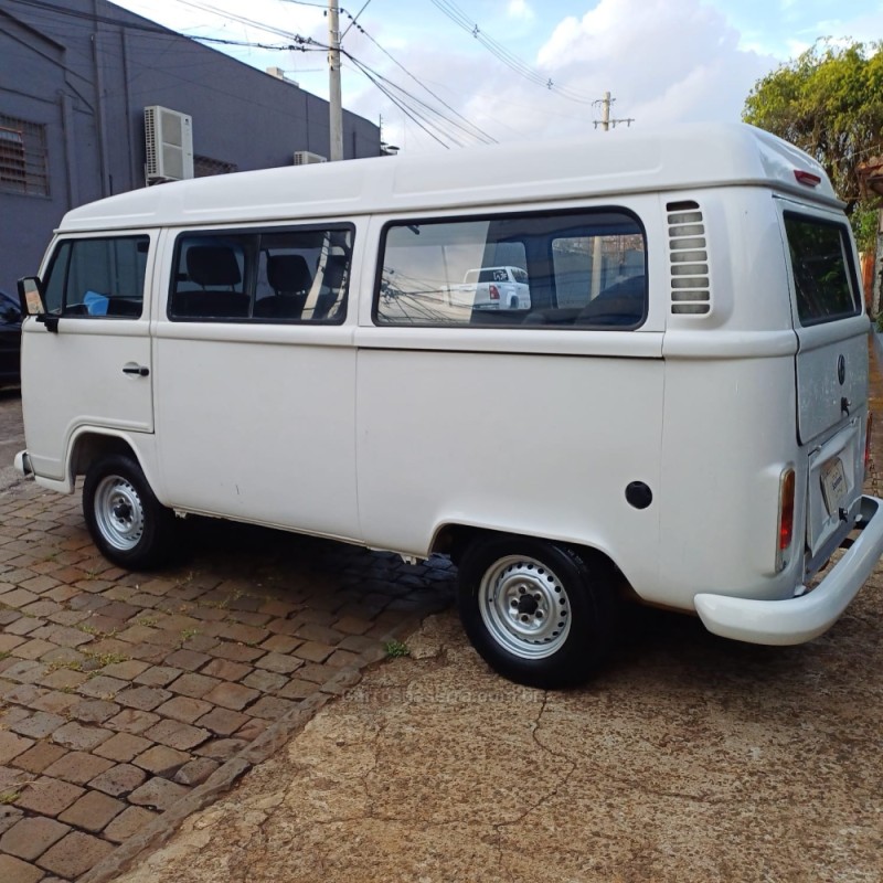 KOMBI 1.4 MI STD LOTAÇÃO 8V FLEX 3P MANUAL - 2014 - PASSO FUNDO