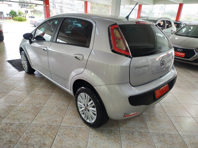 PUNTO 1.4 ATTRACTIVE 8V FLEX 4P MANUAL - 2015 - CAXIAS DO SUL