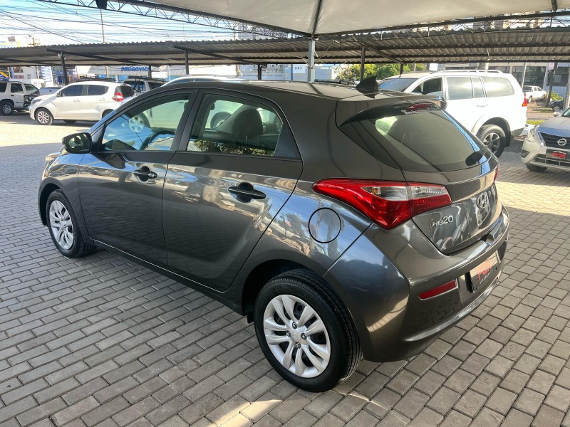 HB20 1.0 COMFORT 12V FLEX 4P MANUAL - 2017 - CAXIAS DO SUL
