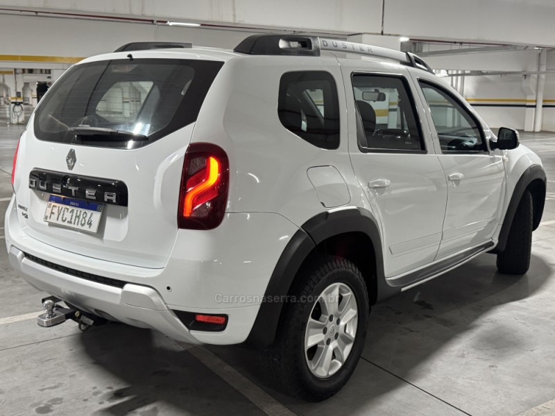 DUSTER 1.6 DYNAMIQUE 4X2 16V FLEX 4P MANUAL - 2016 - CAXIAS DO SUL