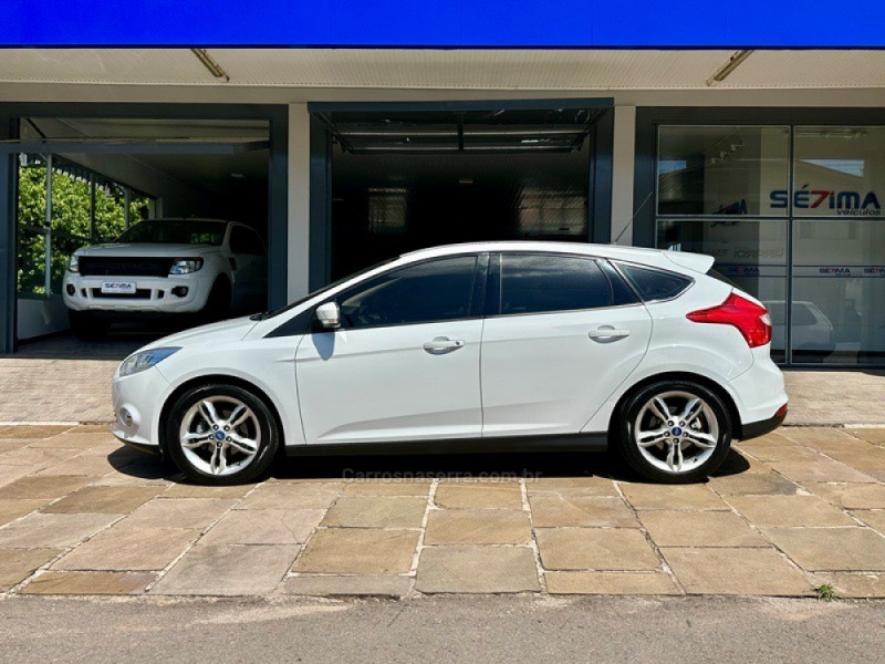 FOCUS 2.0 SE HATCH 16V FLEX 4P AUTO - 2015 - GUAPORé