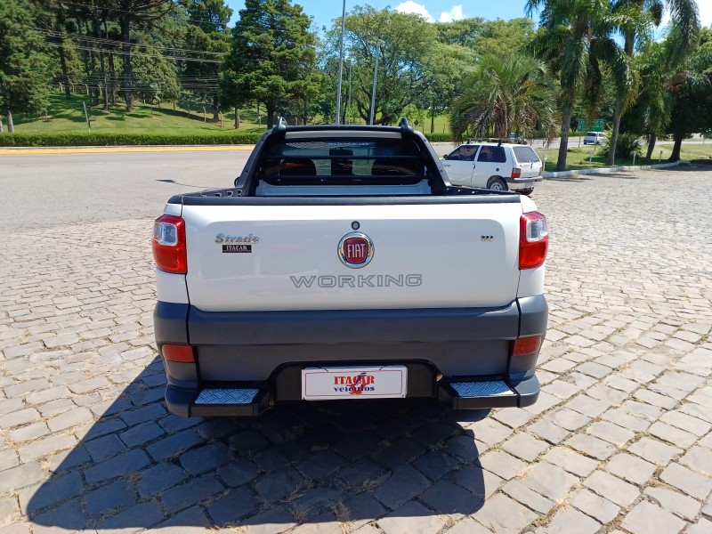 STRADA 1.4 MPI HARD WORKING CS 8V FLEX 2P MANUAL - 2014 - FLORES DA CUNHA