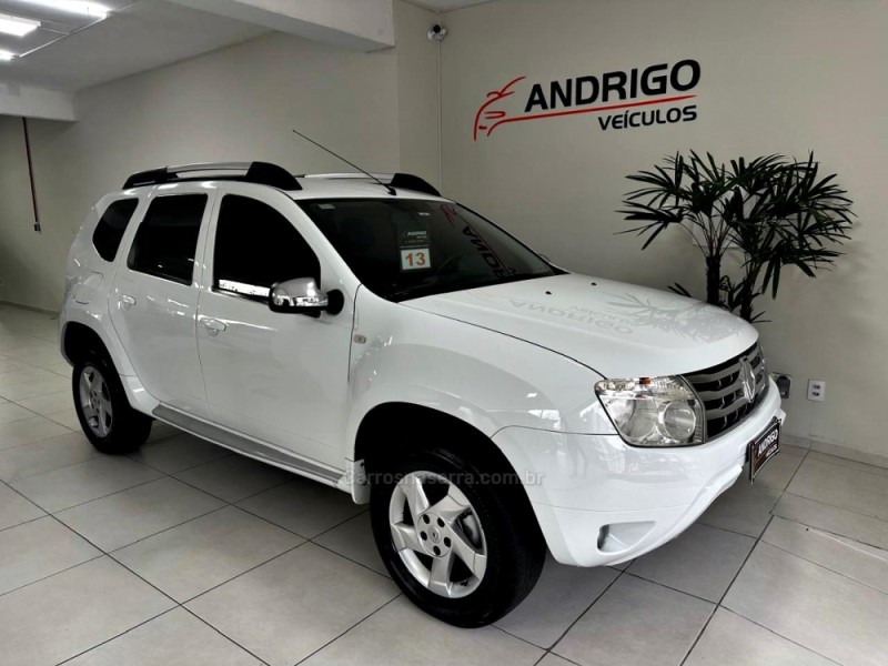 DUSTER 1.6 DYNAMIQUE 4X2 16V FLEX 4P MANUAL - 2013 - CAXIAS DO SUL