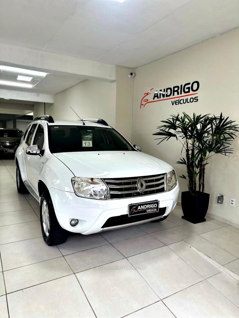 DUSTER 1.6 DYNAMIQUE 4X2 16V FLEX 4P MANUAL - 2013 - CAXIAS DO SUL