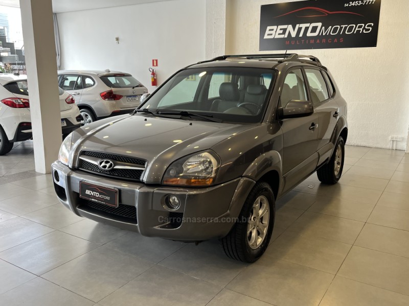 TUCSON 2.0 MPFI GLS 16V 143CV 2WD GASOLINA 4P AUTOMÁTICO