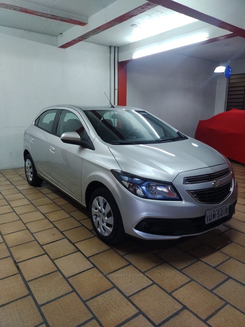 ONIX 1.4 MPFI LT 8V FLEX 4P MANUAL - 2013 - CAXIAS DO SUL