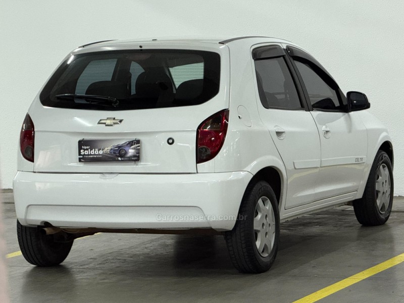 CELTA 1.0 MPFI LT 8V FLEX 4P MANUAL - 2013 - CAMPO BOM
