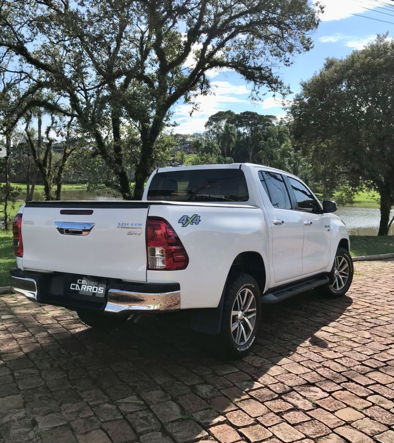 HILUX 2.7 SRV 4X4 CD 16V FLEX 4P AUTOMÁTICO - 2019 - LAJEADO