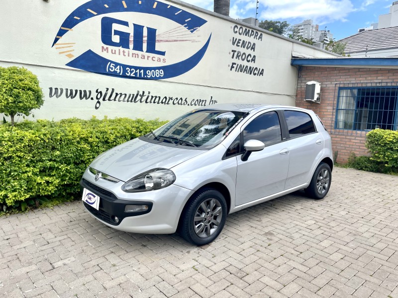 PUNTO 1.4 ATTRACTIVE 8V FLEX 4P MANUAL