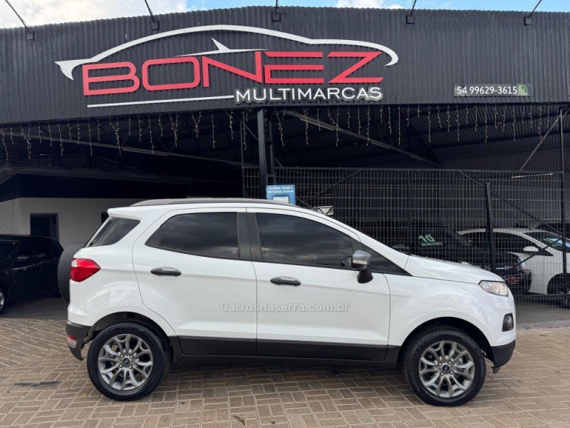 ECOSPORT 1.6 FREESTYLE 8V FLEX 4P MANUAL - 2015 - TAPEJARA