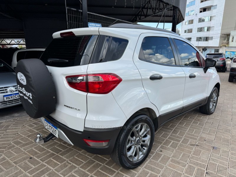 ECOSPORT 1.6 FREESTYLE 8V FLEX 4P MANUAL - 2015 - TAPEJARA