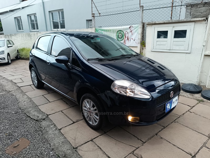 PUNTO 1.4 ATTRACTIVE 8V FLEX 4P MANUAL - 2011 - BENTO GONçALVES