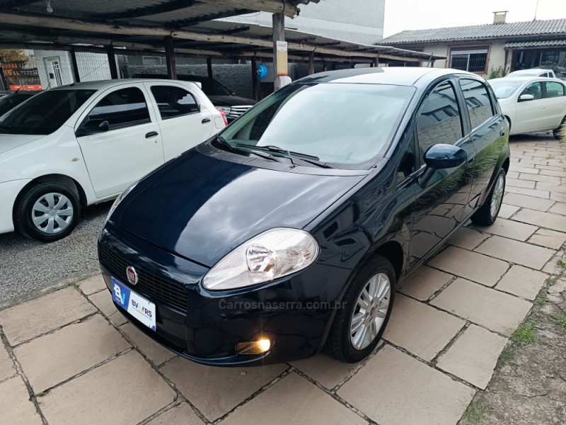 PUNTO 1.4 ATTRACTIVE 8V FLEX 4P MANUAL