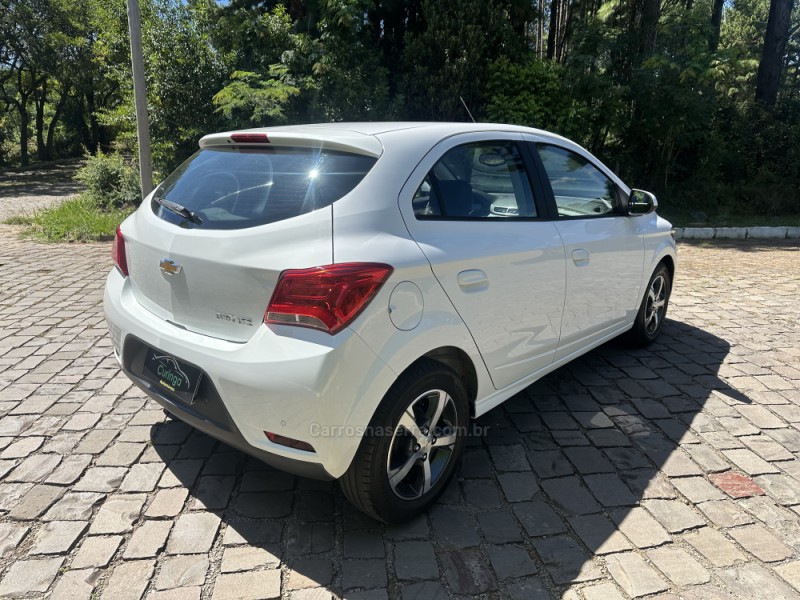 ONIX 1.4 MPFI LTZ 8V FLEX 4P MANUAL - 2019 - NOVA PRATA