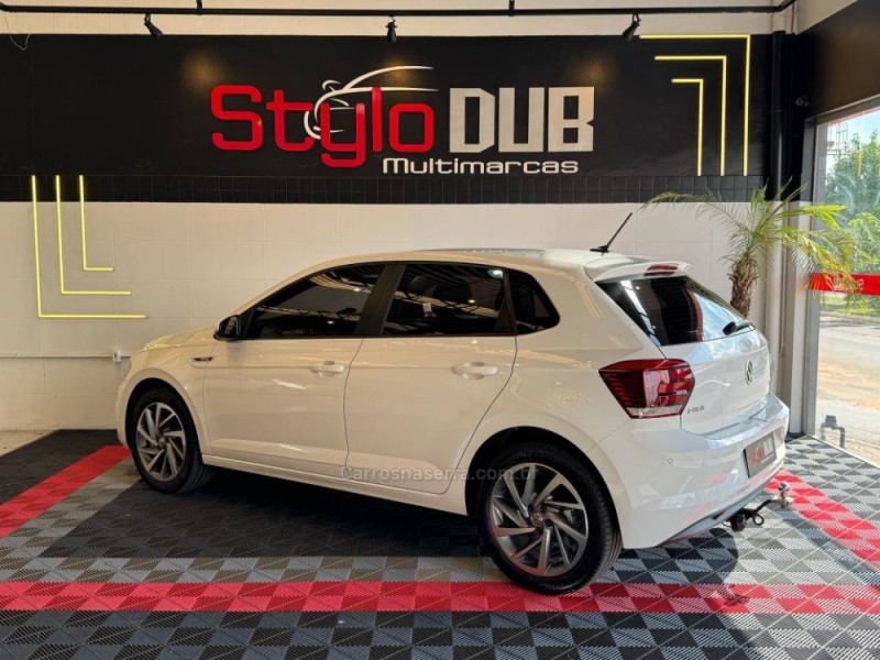 POLO 1.0	200 TSI HIGHLINE AUTOMÁTICO  - 2019 - ESTâNCIA VELHA