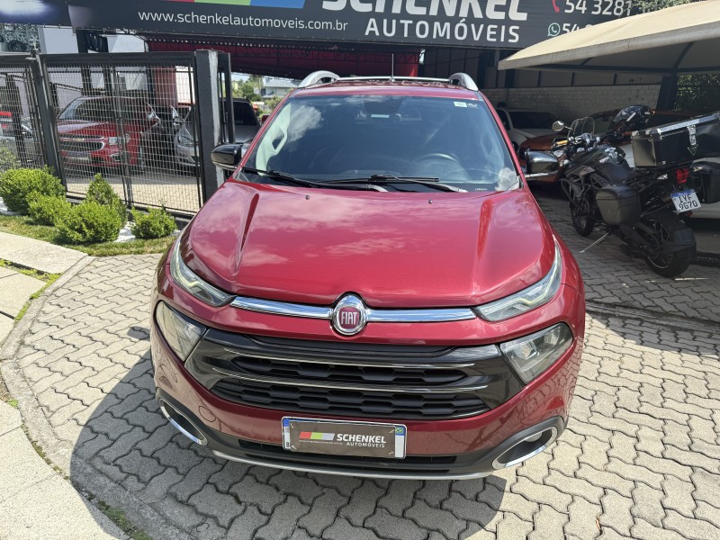 TORO 2.0 16V TURBO DIESEL VOLCANO 4WD AUTOMÁTICO - 2018 - NOVA PETRóPOLIS