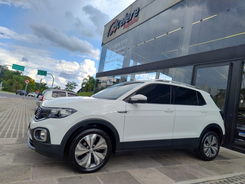 T-CROSS 1.4 HIGHLINE TSI 16V FLEX 4P AUTOMÁTICO - 2020 - CAXIAS DO SUL