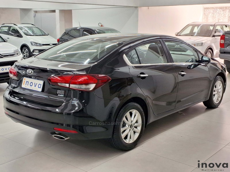 CERATO 1.6 16V SX4 FLEX 4P AUTOMÁTICO - 2017 - NOVO HAMBURGO