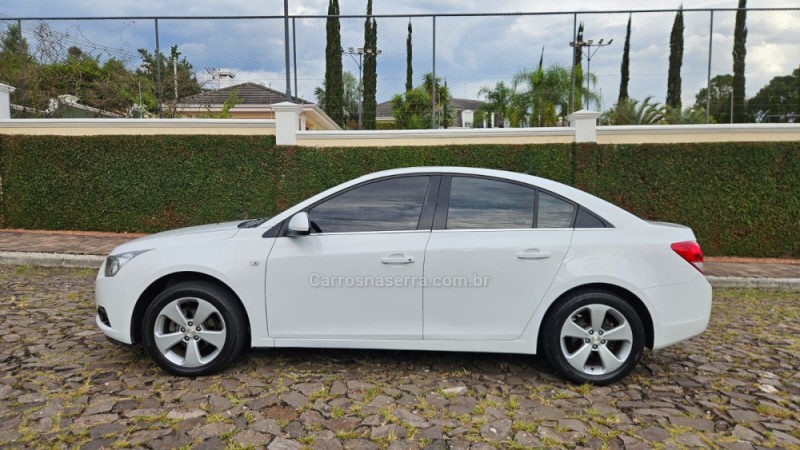 CRUZE 1.8 LT 16V FLEX 4P AUTOMÁTICO - 2014 - IVOTI