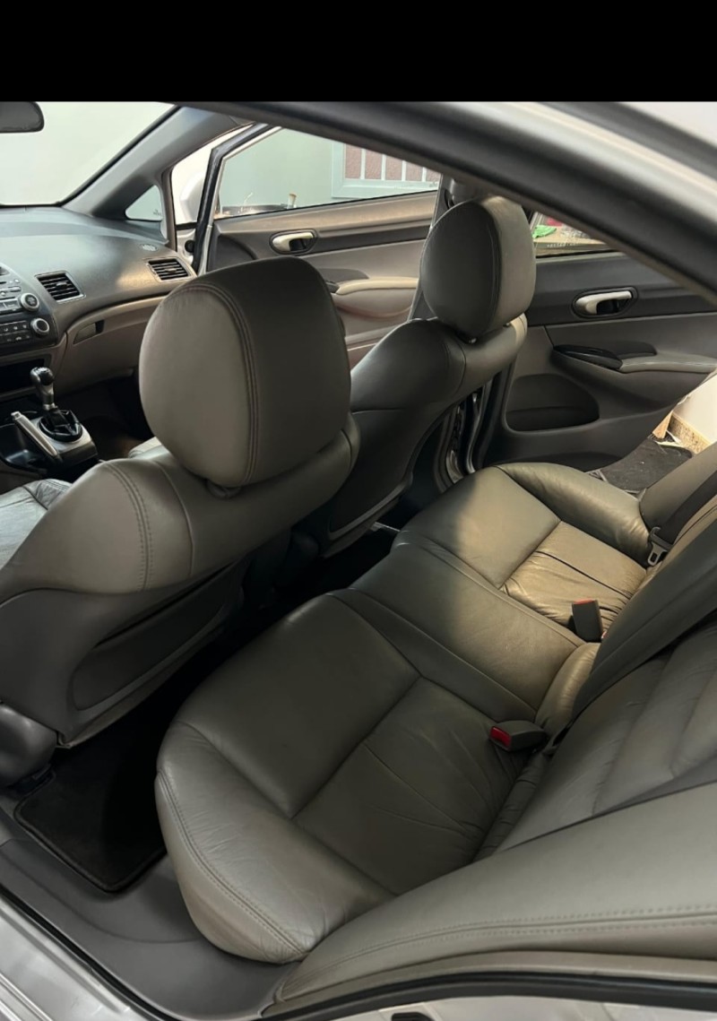 CIVIC 1.8 LXS 16V FLEX 4P MANUAL - 2011 - FARROUPILHA