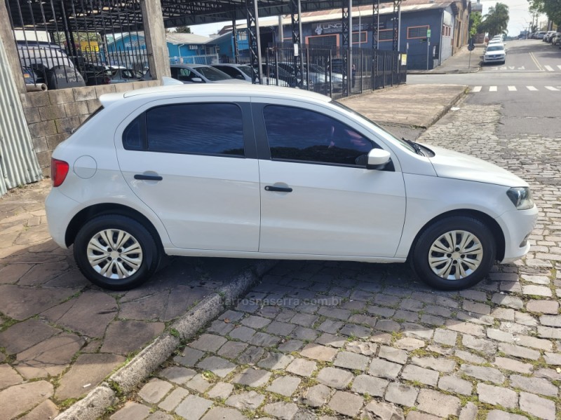 GOL 1.0 MI TRENDLINE 8V FLEX 4P MANUAL - 2016 - CAXIAS DO SUL