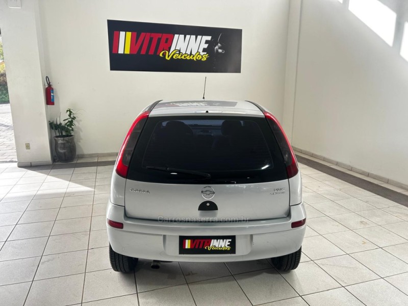 CORSA 1.0 MPFI JOY 8V FLEX 4P MANUAL - 2006 - CAXIAS DO SUL