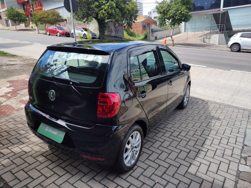 FOX 1.0 MI 8V FLEX 4P MANUAL - 2014 - CAXIAS DO SUL