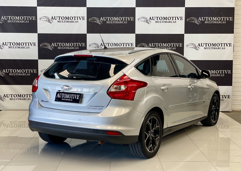 FOCUS 2.0 TITANIUM 16V FLEX 4P AUTOMÁTICO - 2015 - CAXIAS DO SUL