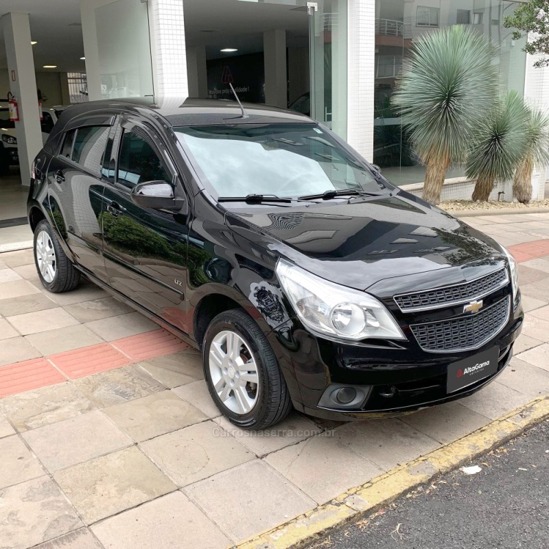 AGILE 1.4 MPFI LTZ 8V FLEX 4P MANUAL - 2011 - FLORES DA CUNHA