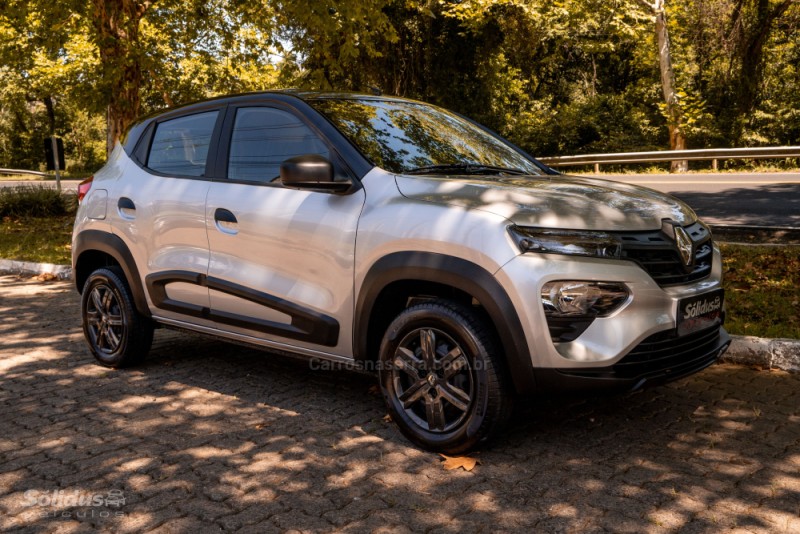 KWID 1.0 12V SCE FLEX ZEN MANUAL - 2023 - DOIS IRMãOS