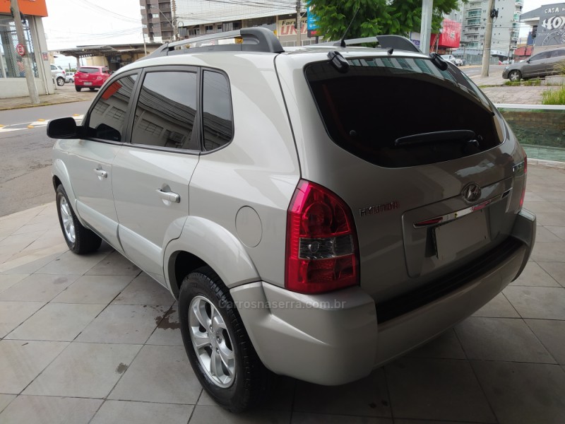 TUCSON 2.0 MPFI GLS 16V 143CV 2WD GASOLINA 4P AUTOMÁTICO - 2013 - BENTO GONçALVES