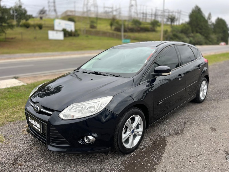 FOCUS 1.6 SE 16V FLEX 4P AUTOMÁTICO - 2014 - FARROUPILHA