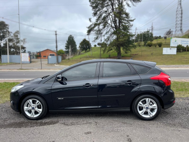 FOCUS 1.6 SE 16V FLEX 4P AUTOMÁTICO - 2014 - FARROUPILHA