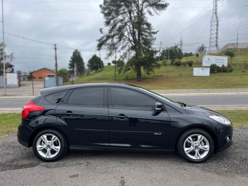 focus 1.6 se 16v flex 4p automatico 2014 farroupilha