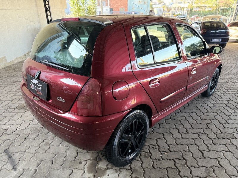 CLIO 1.0 RN 8V GASOLINA 4P MANUAL - 2001 - CAXIAS DO SUL