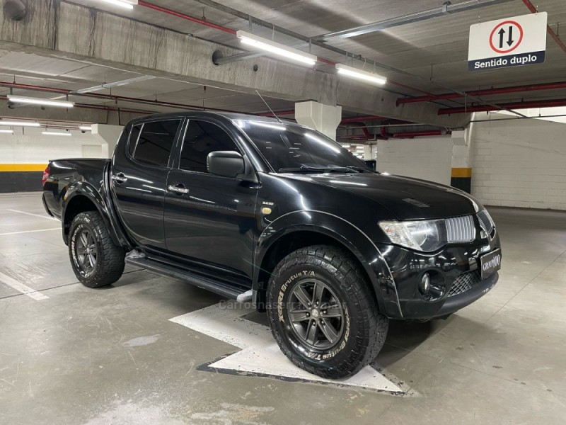 L200 TRITON 3.2 HPE 4X4 CD 16V TURBO INTERCOOLER DIESEL 4P AUTOMÁTICO - 2009 - CAXIAS DO SUL