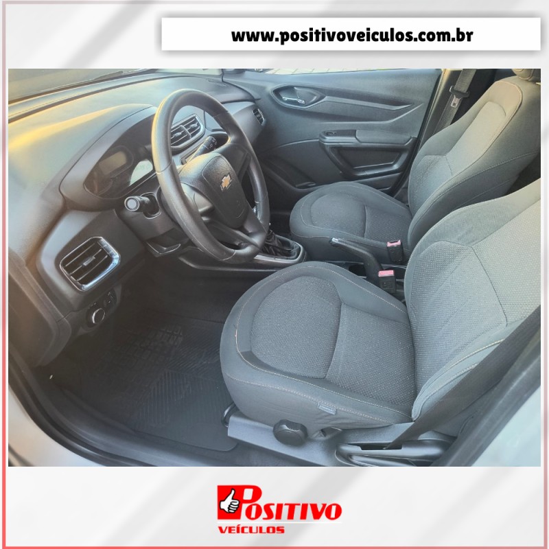 ONIX 1.4 MPFI LT 8V FLEX 4P MANUAL - 2013 - CAXIAS DO SUL