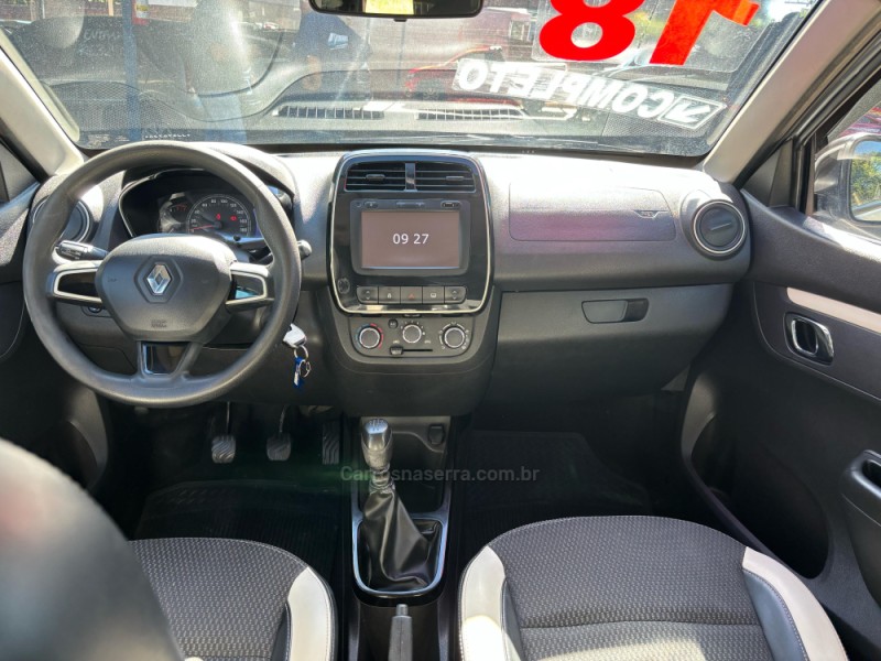 KWID 1.0 12V SCE FLEX INTENSE MANUAL - 2018 - CANELA