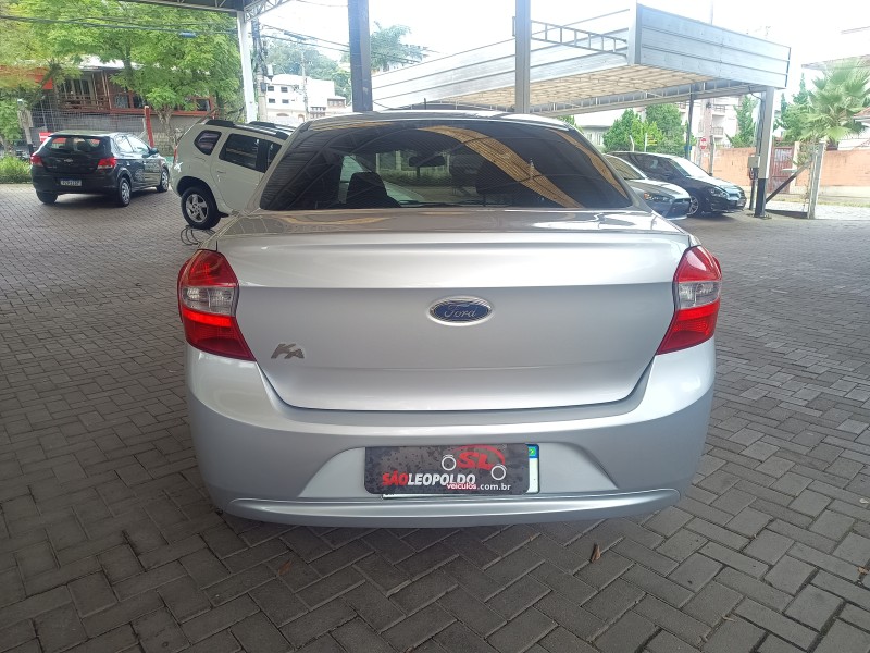 KA + 1.5 SE PLUS 16V FLEX 4P MANUAL - 2018 - CAXIAS DO SUL